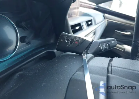 2020 Lexus Es 350 z USA, uszkodzony, nr VIN 58ADZ1B19LU067670